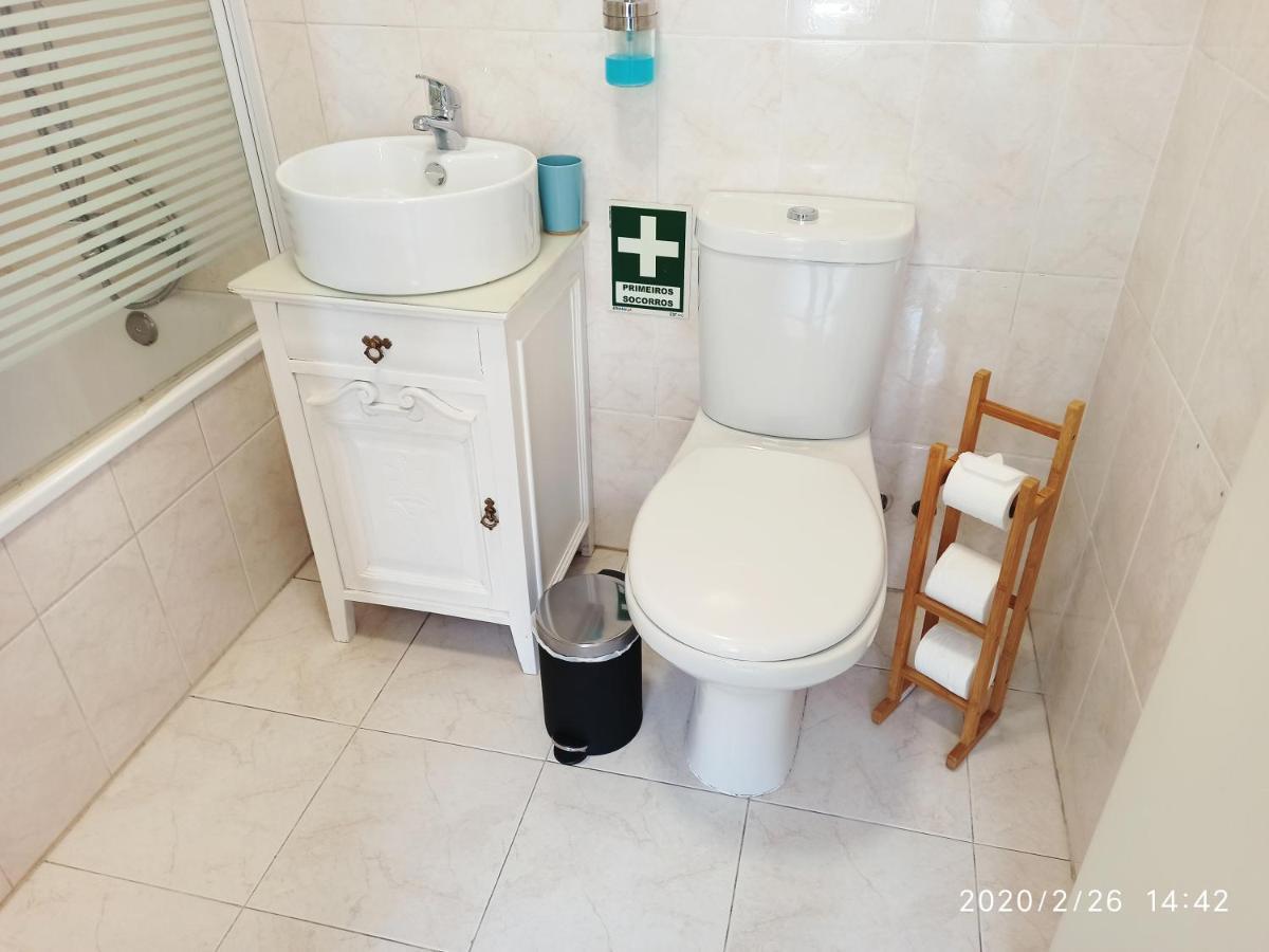 Red Wings Trindade Apartments Porto Luaran gambar